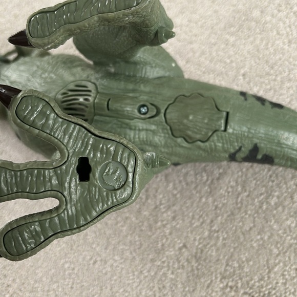 Jurassic World Dinosaur - Picture 8 of 8